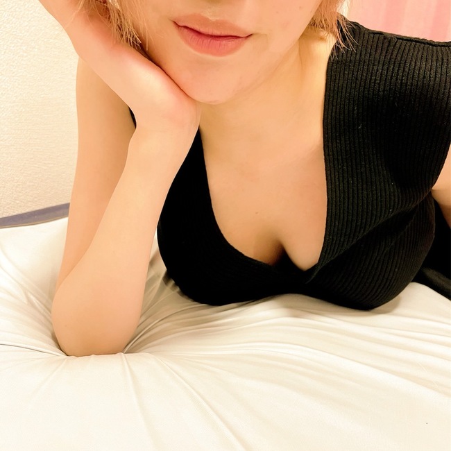 セラピスト 杏奈